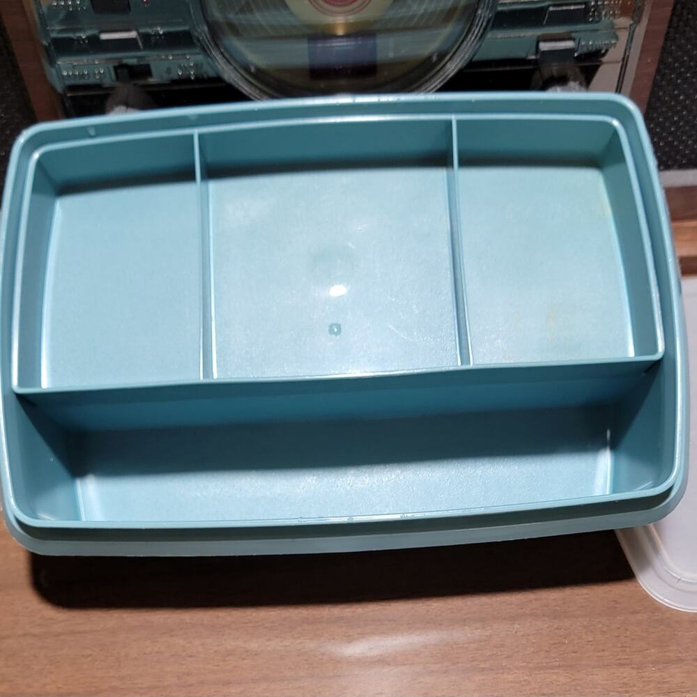 Tupperware Tuppercraft Container - Picture 4 of 5